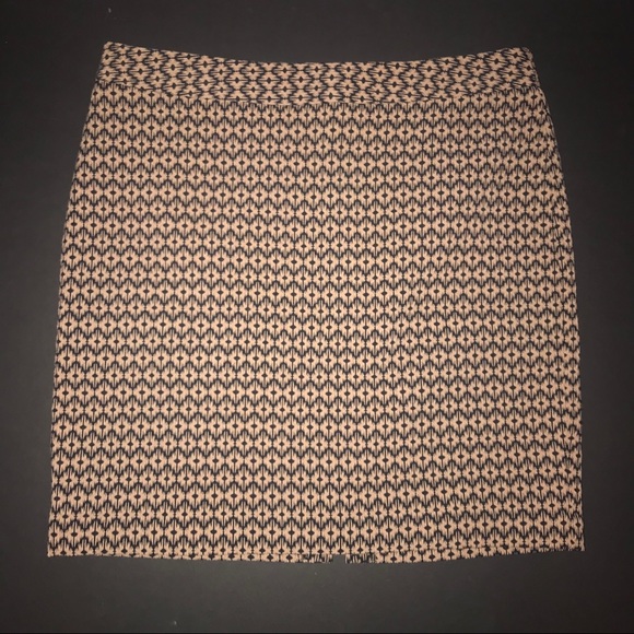 Worthington tan and black work skirt. - Picture 1 of 4